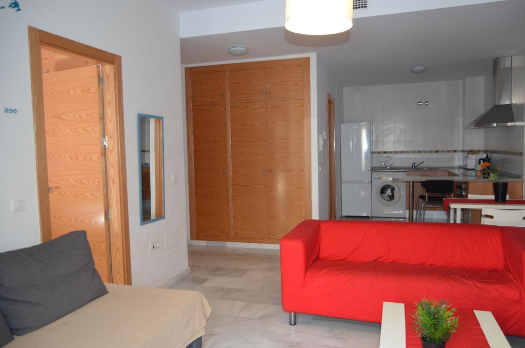 Apartamentos Canasteros Malaga Exterior photo