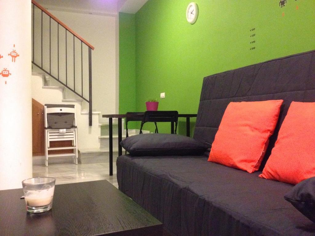 Apartamentos Canasteros Malaga Exterior photo